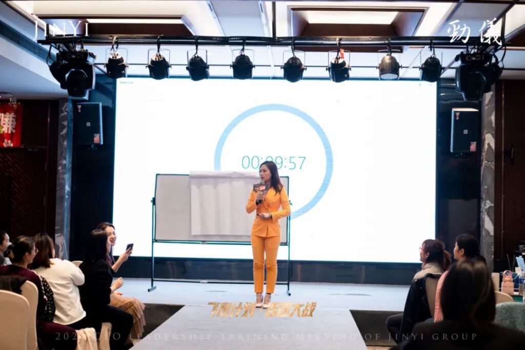 劲仪社交分销裂变系统—飞鹰计划 百团大战盛会圆满成功！现场爆点不断！